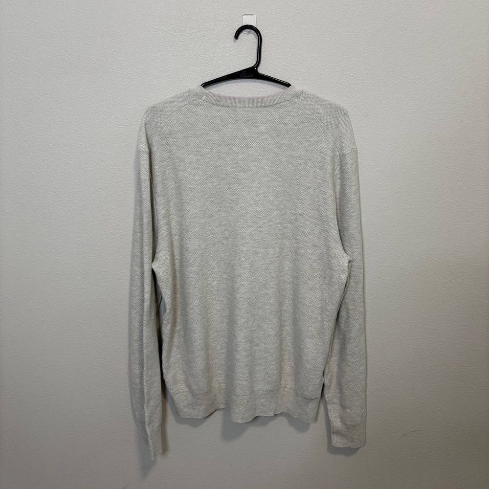 NWT The Men's Store Bloomingdales Gray Sweater Crew Neck Long Sleeve Knit Medium - Picture 3 of 6